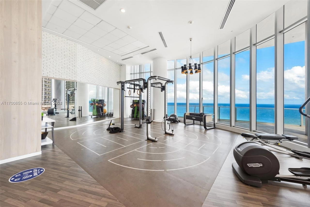 Real estate property located at 4111 Ocean Dr #601, Broward, 4111 South Ocean Drive Co, Hollywood, FL