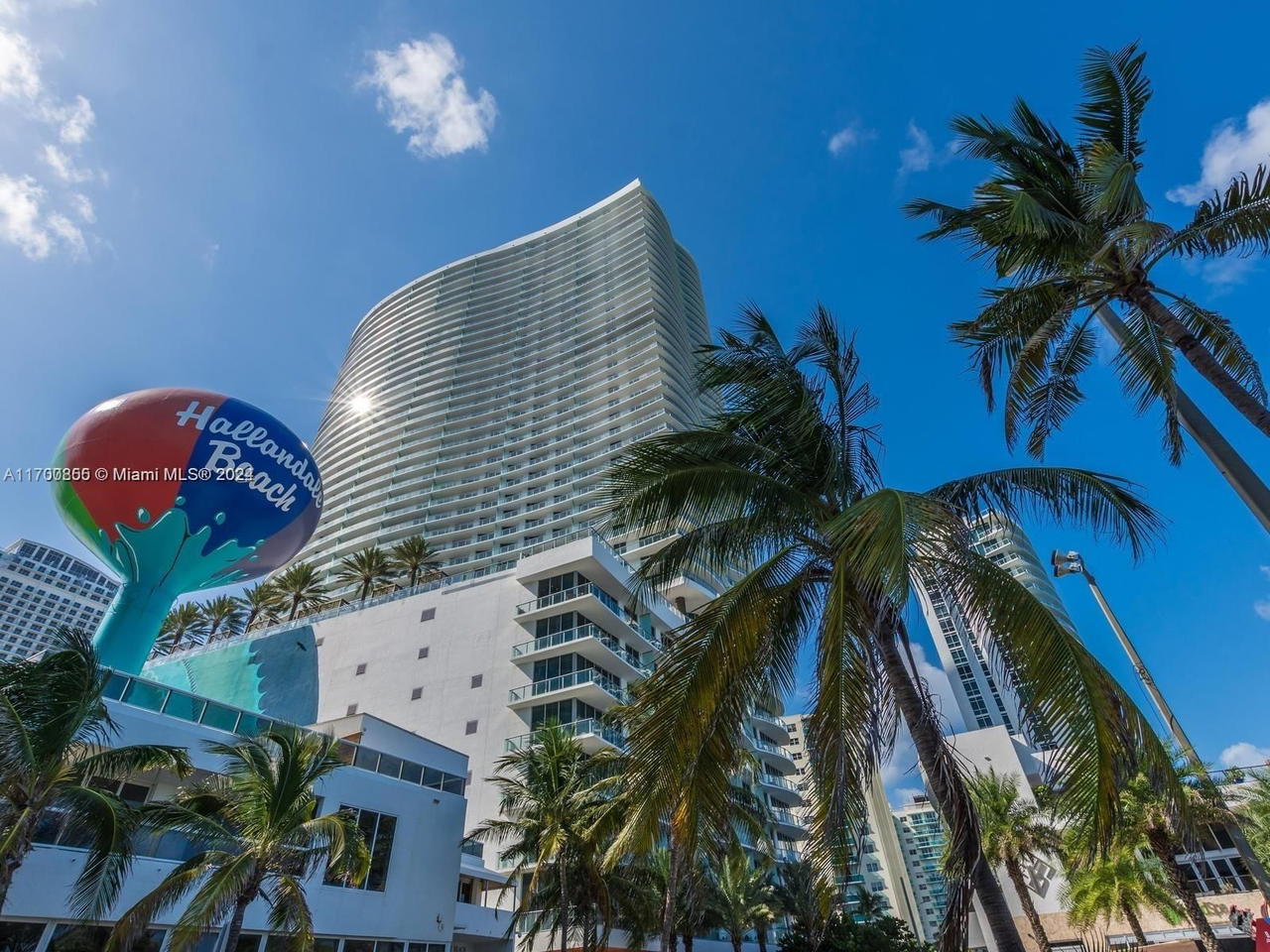 Real estate property located at 4111 Ocean Dr #601, Broward, 4111 South Ocean Drive Co, Hollywood, FL