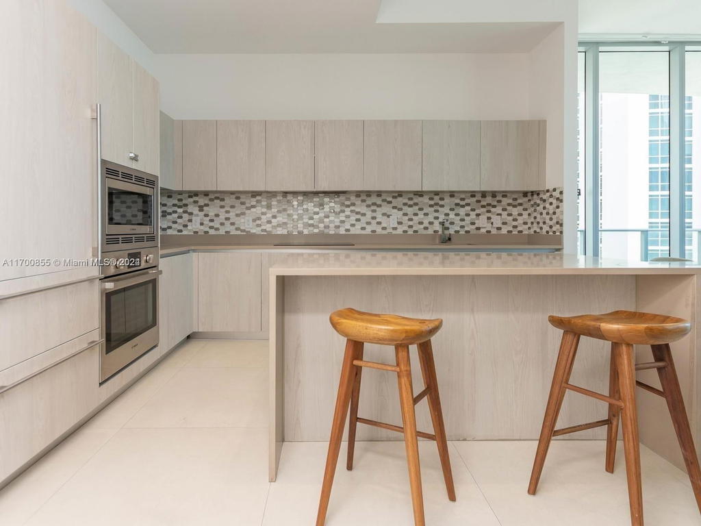 Real estate property located at 4111 Ocean Dr #601, Broward, 4111 South Ocean Drive Co, Hollywood, FL