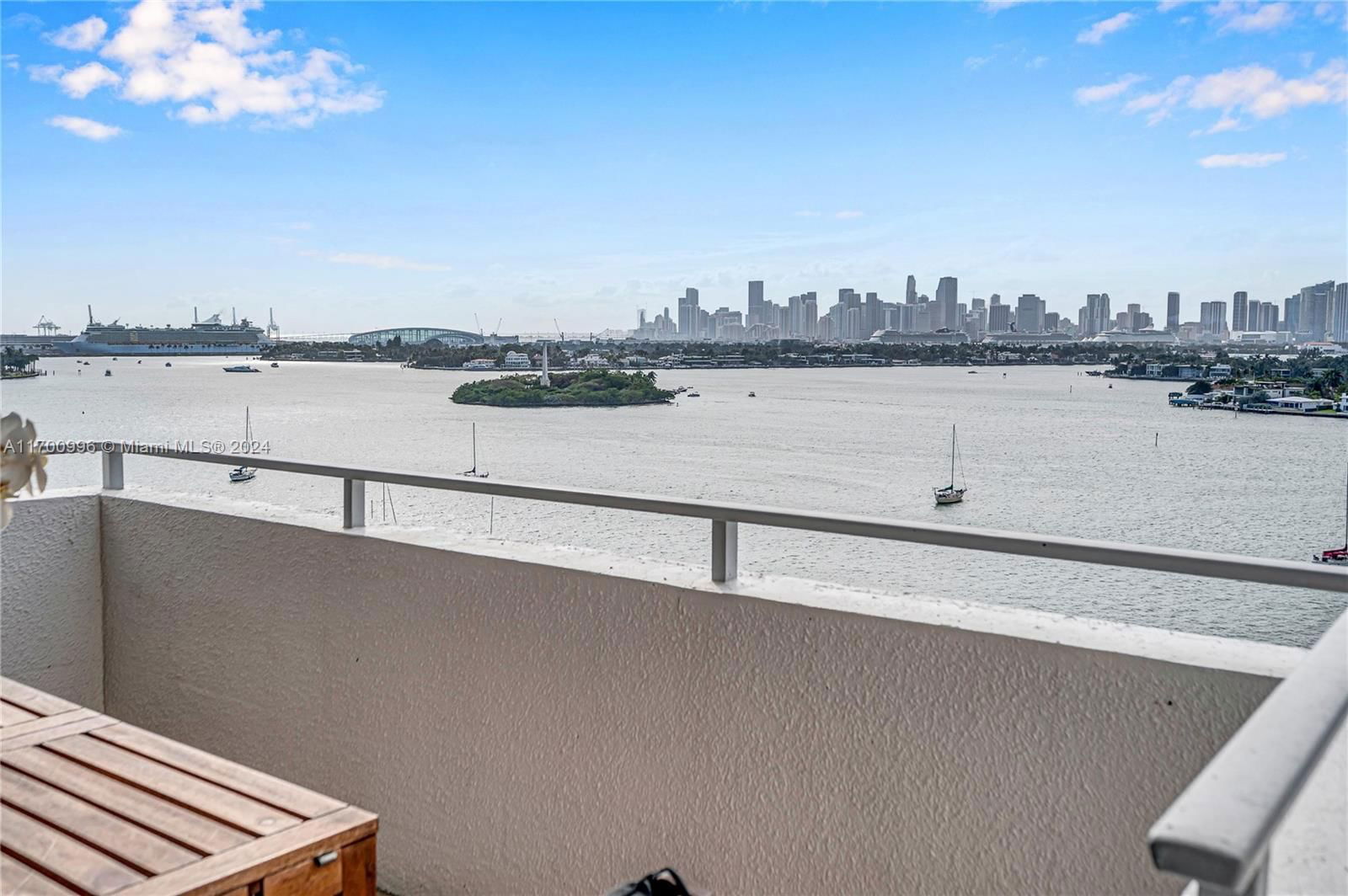 Real estate property located at 11 Island Ave #1403, Miami-dade, Costa Brava Condo, Miami Beach, FL