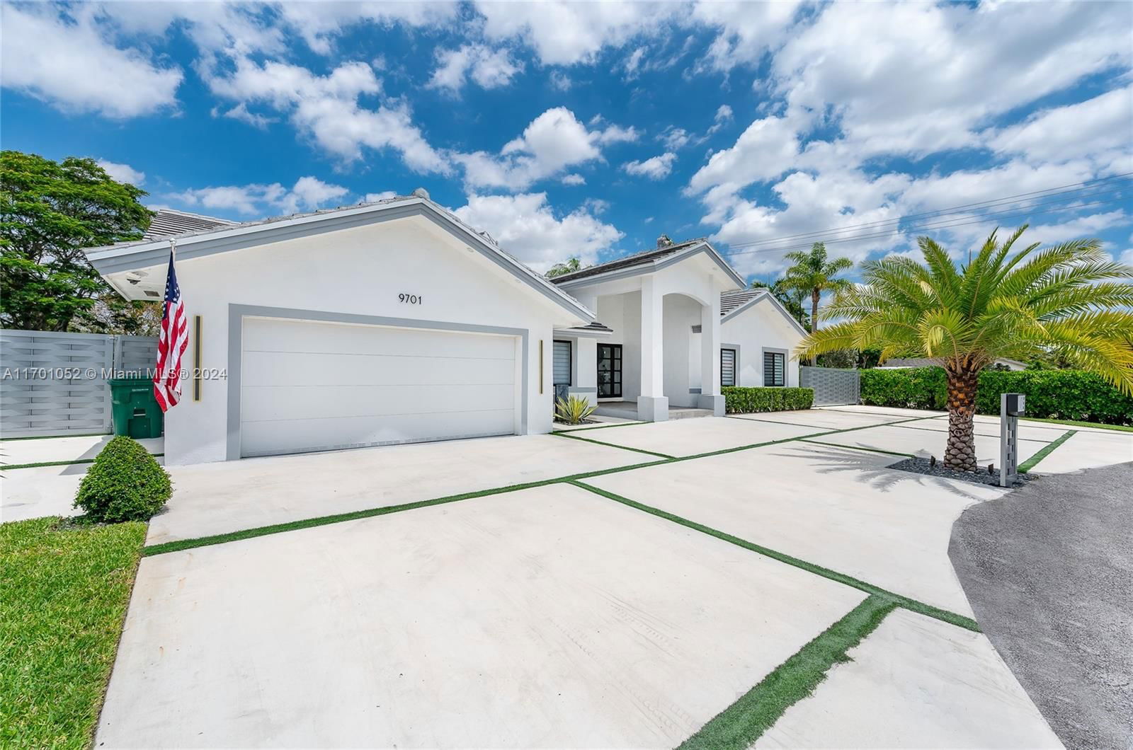 Real estate property located at 9701 56th Ter, Miami-dade, Millers Glen Sub, Miami, FL