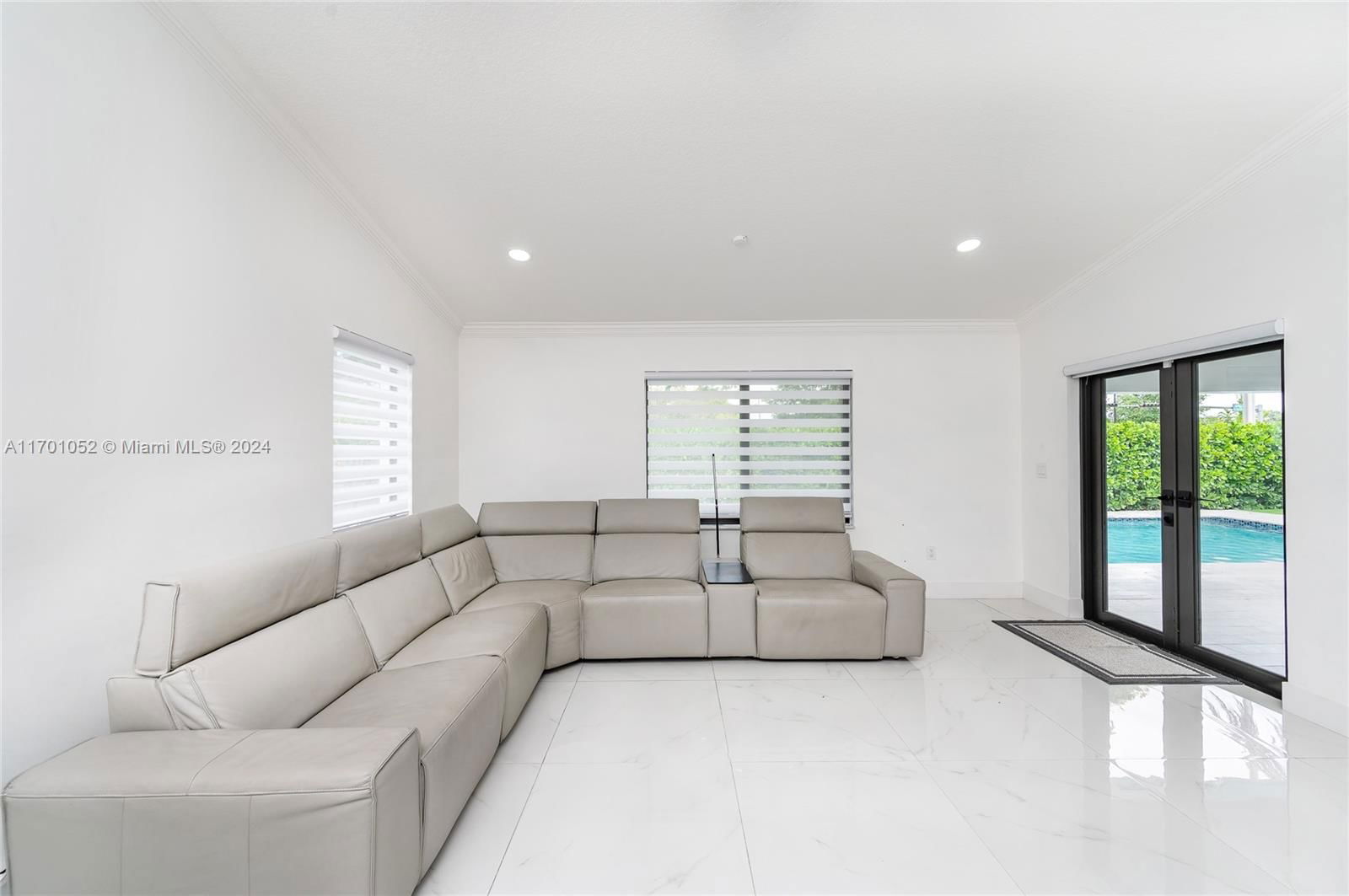 Real estate property located at 9701 56th Ter, Miami-dade, Millers Glen Sub, Miami, FL