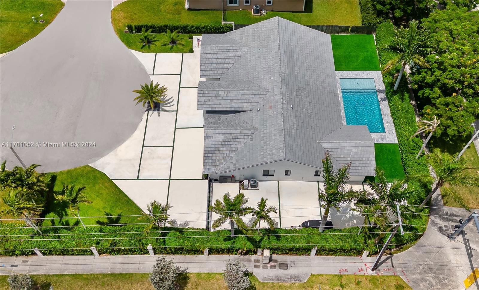 Real estate property located at 9701 56th Ter, Miami-dade, Millers Glen Sub, Miami, FL