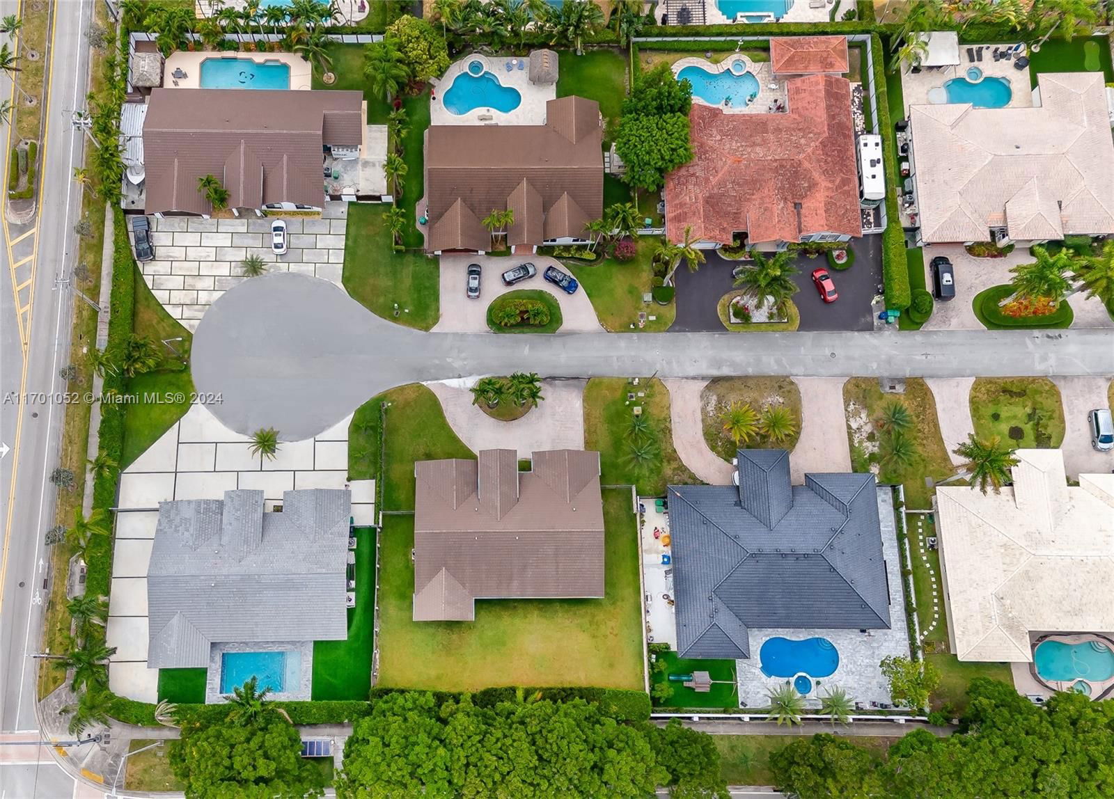 Real estate property located at 9701 56th Ter, Miami-dade, Millers Glen Sub, Miami, FL