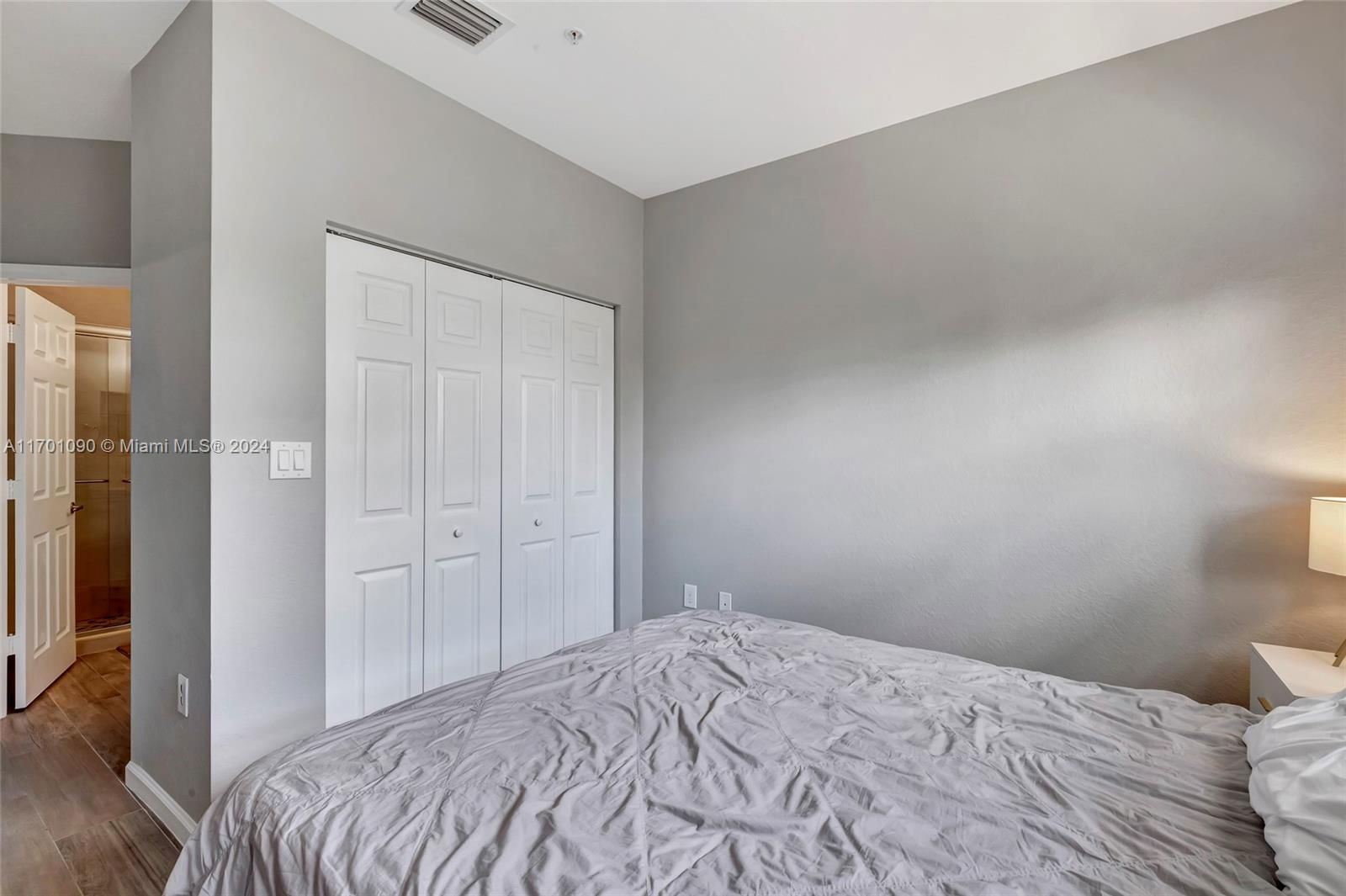 Real estate property located at 8900 97th Ave #208, Miami-dade, St Maarten At Grand Bay, Doral, FL