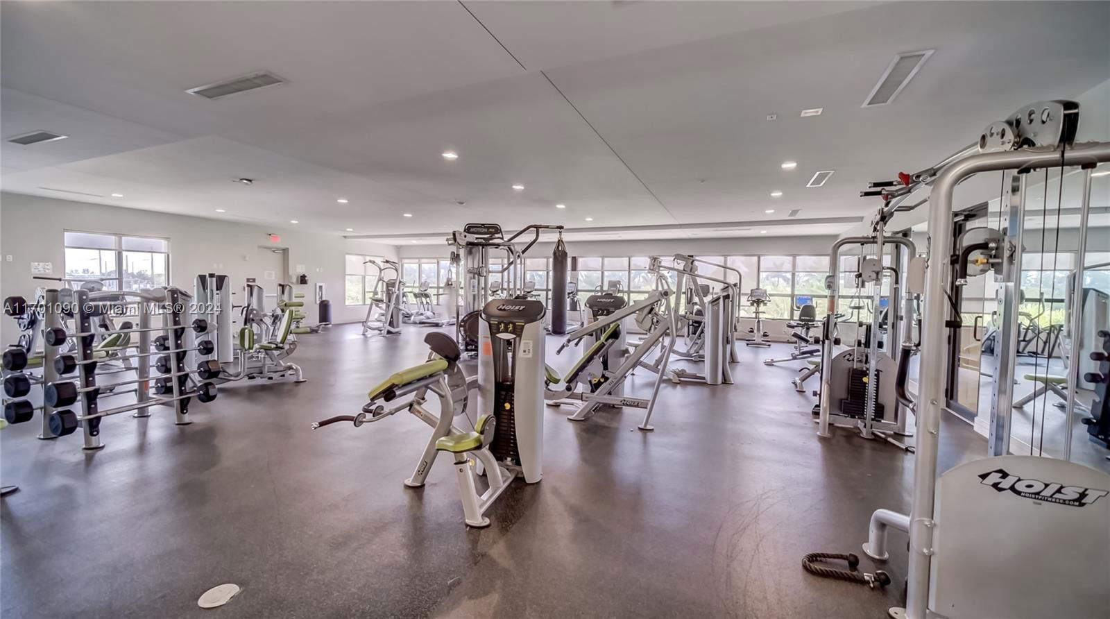 Real estate property located at 8900 97th Ave #208, Miami-dade, St Maarten At Grand Bay, Doral, FL
