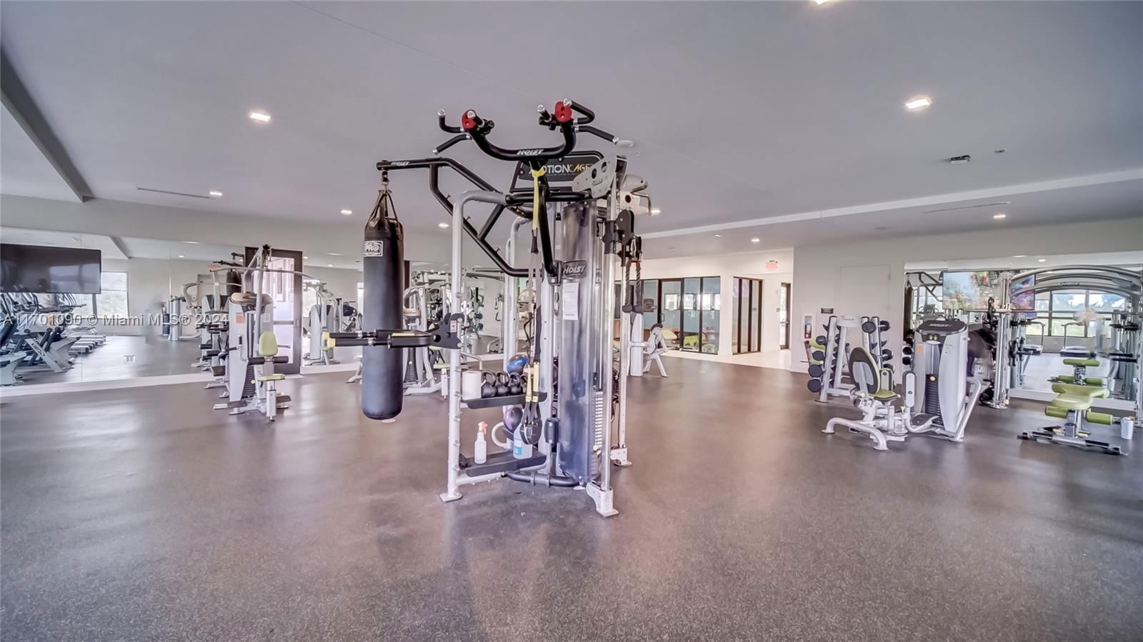Real estate property located at 8900 97th Ave #208, Miami-dade, St Maarten At Grand Bay, Doral, FL