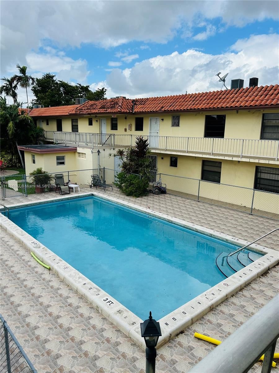 Real estate property located at 8701 12th St #30, Miami-Dade, WESTCHESTER TERRACE CONDO, Miami, FL