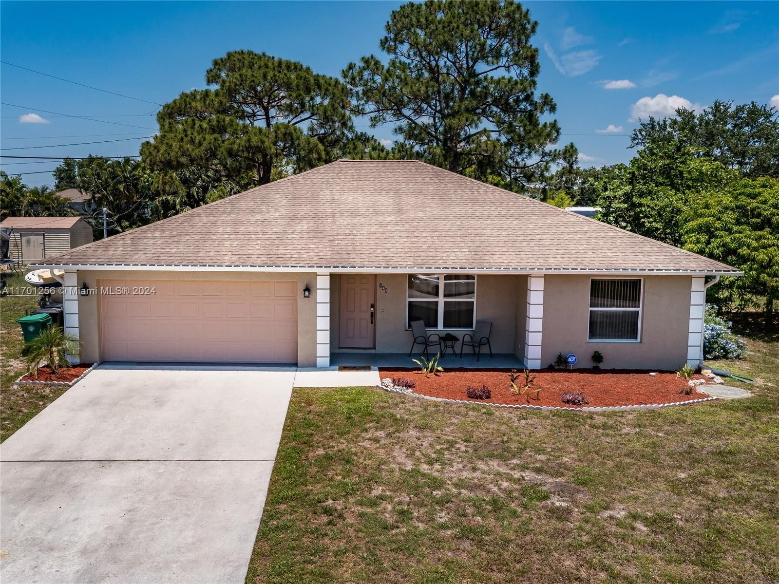 Real estate property located at 949 Longfellow Rd, St Lucie, PORT ST LUCIE SECTION 12, Port St. Lucie, FL