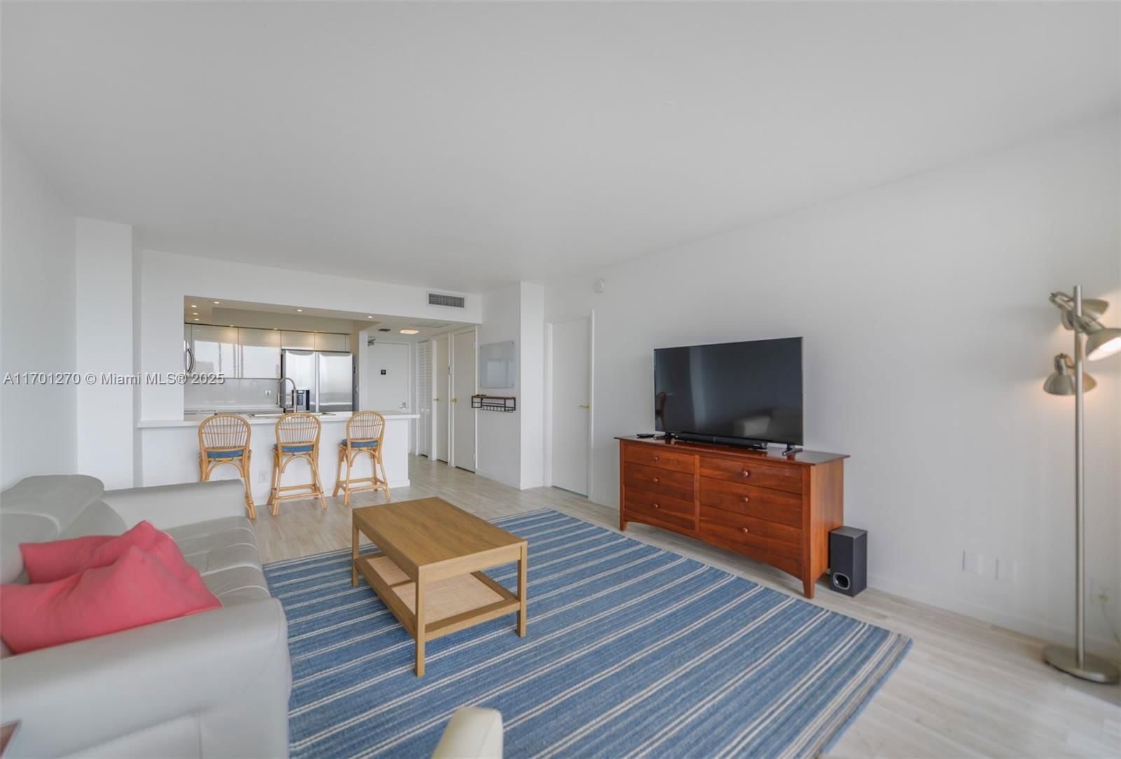 Real estate property located at 20379 Country Club Dr #2435, Miami-dade, Coronado Condo- Tower Ii, Aventura, FL