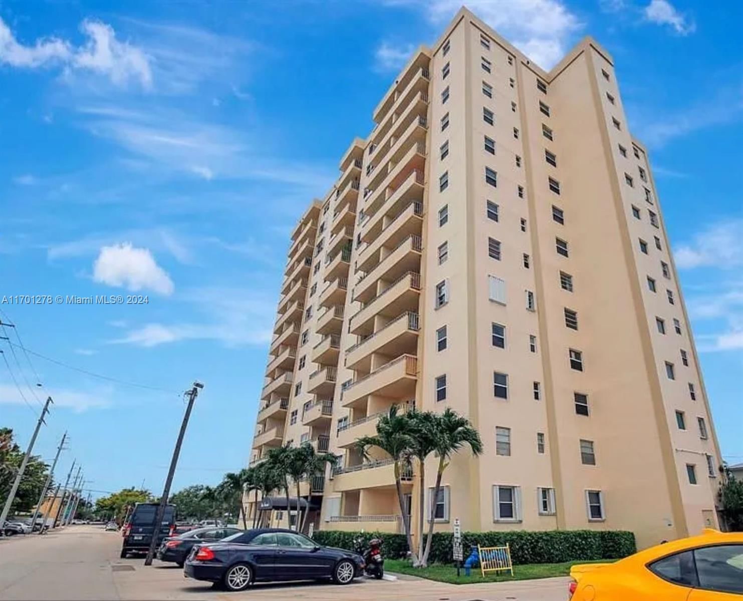 Real estate property located at 900 18th Ave #205, Broward, VICTORIA PARK TOWER CONDO, Fort Lauderdale, FL