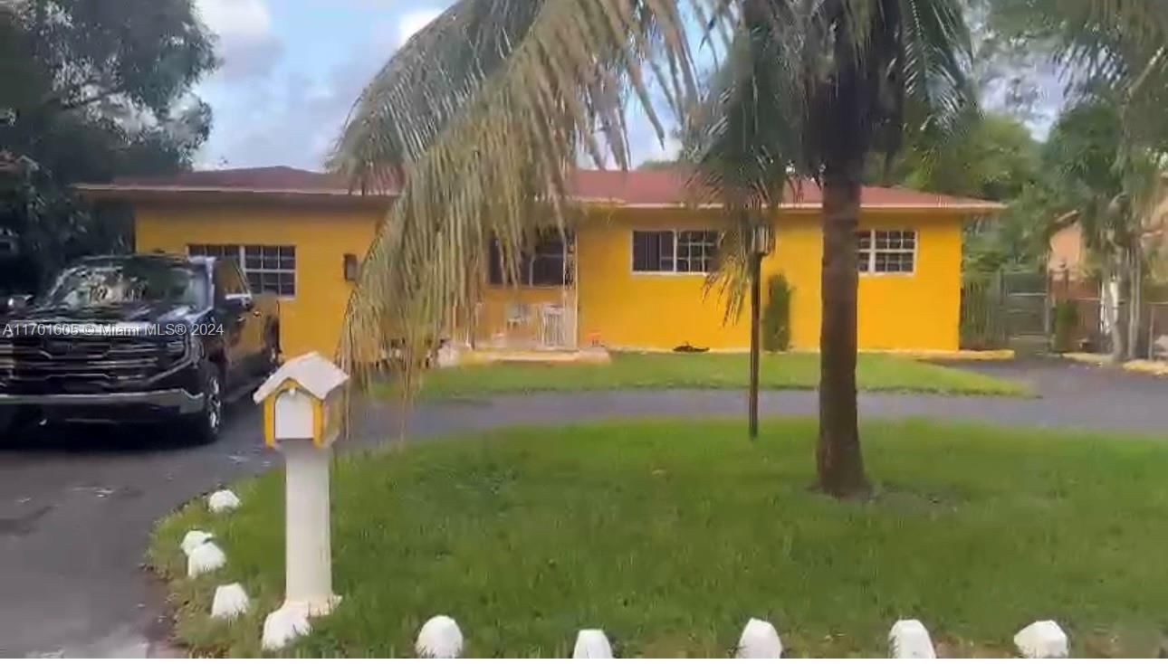 Real estate property located at 639 164th Ter, Miami-Dade, PLEASANT VILLAGE, Miami, FL