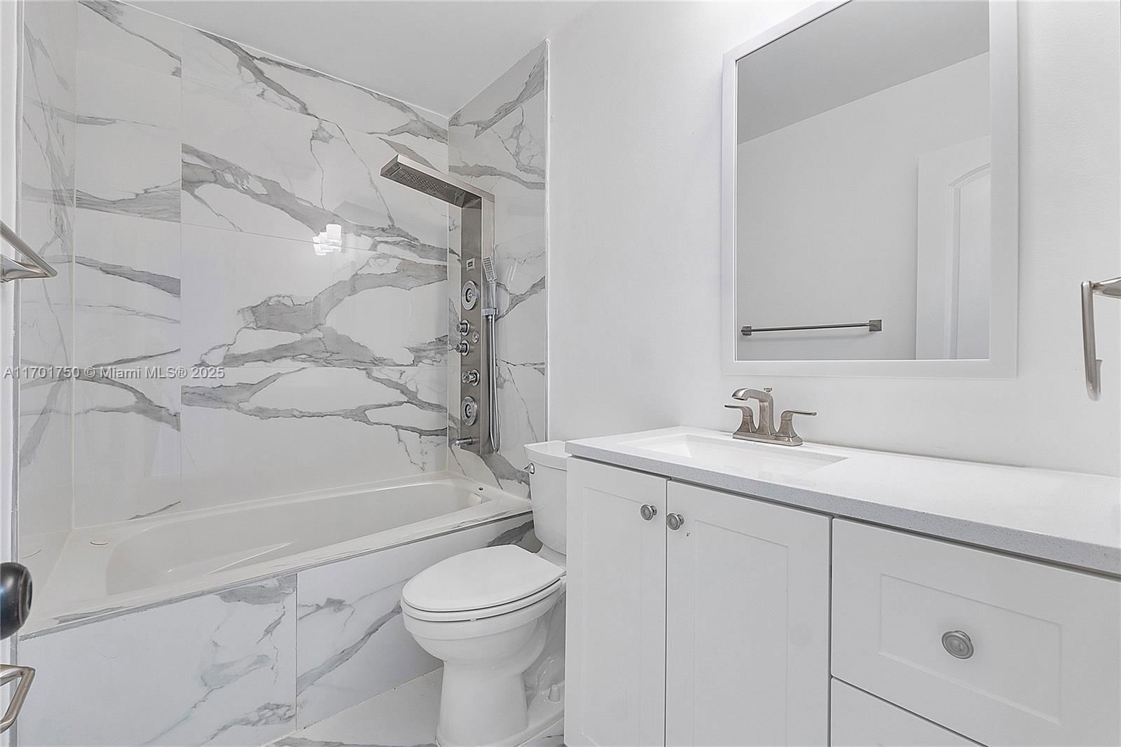 Real estate property located at 9767 Riverside Dr #72-2, Broward, Oakwood On The Green Cond, Coral Springs, FL