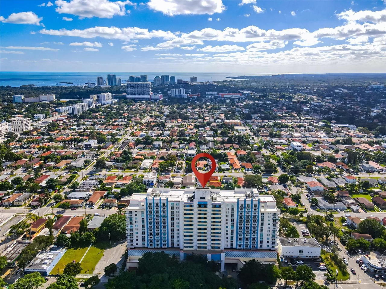 Real estate property located at 3000 Coral Way #1502, Miami-dade, The Aston Condo, Miami, FL