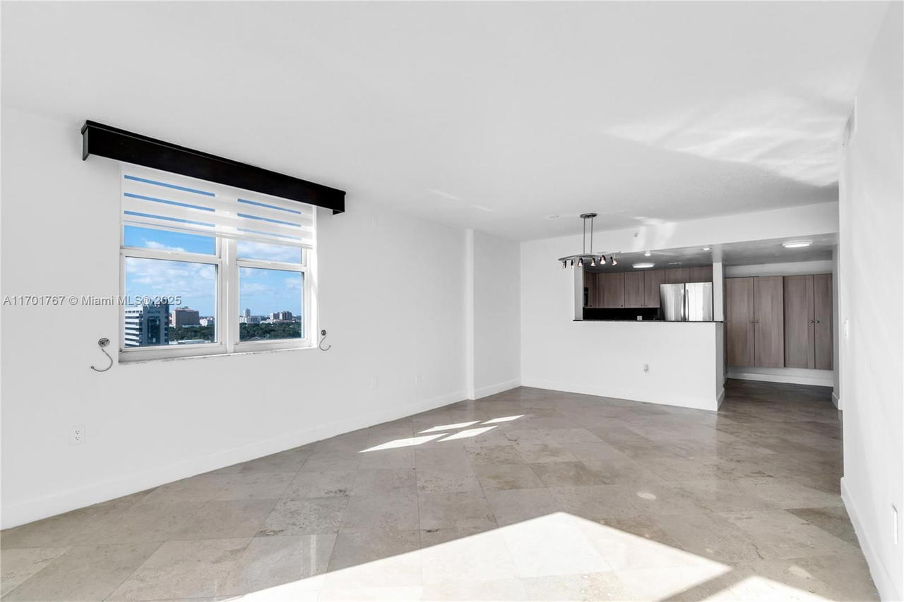 Real estate property located at 3000 Coral Way #1502, Miami-dade, The Aston Condo, Miami, FL