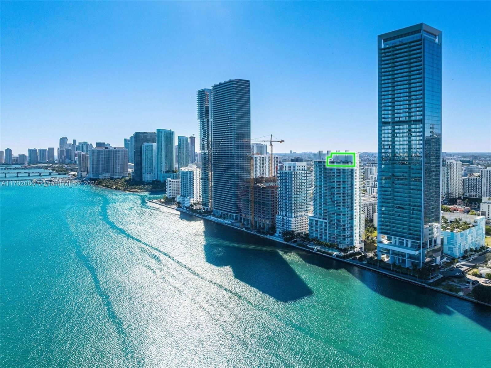 Real estate property located at 665 25th St PHII02, Miami-Dade, ONYX ON THE BAY CONDO, Miami, FL