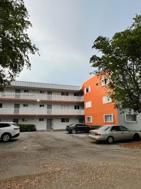 Real estate property located at 11309 200th St #303-C, Miami-Dade, CARIBBEAN GARDENS CONDO, Miami, FL