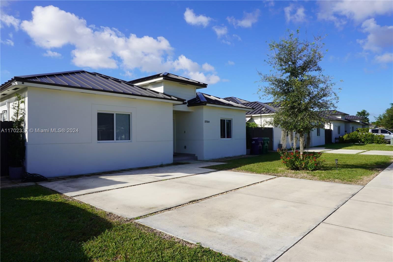 Real estate property located at 17314 303rd St, Miami-Dade, KINGS COURT, Homestead, FL