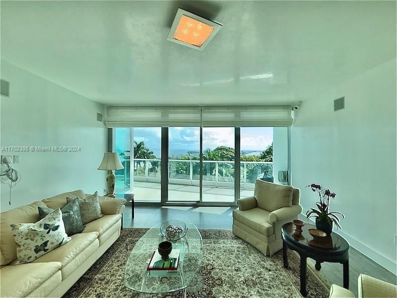 Real estate property located at 2627 Bayshore Dr #804, Miami-Dade, GROVENOR HOUSE CONDO, Miami, FL