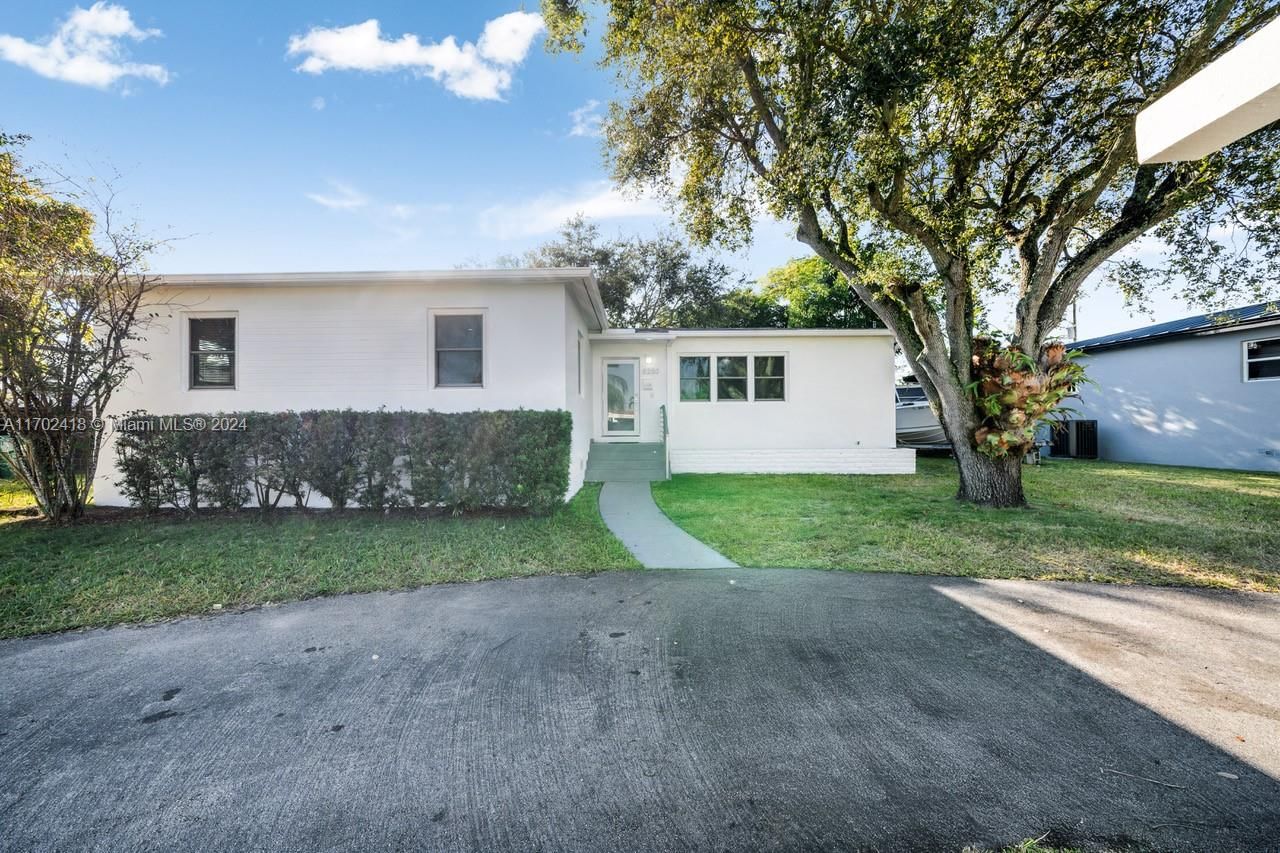 Real estate property located at 8250 27th Ln, Miami-Dade, CORAL WAY VILLAGE SEC A P, Miami, FL