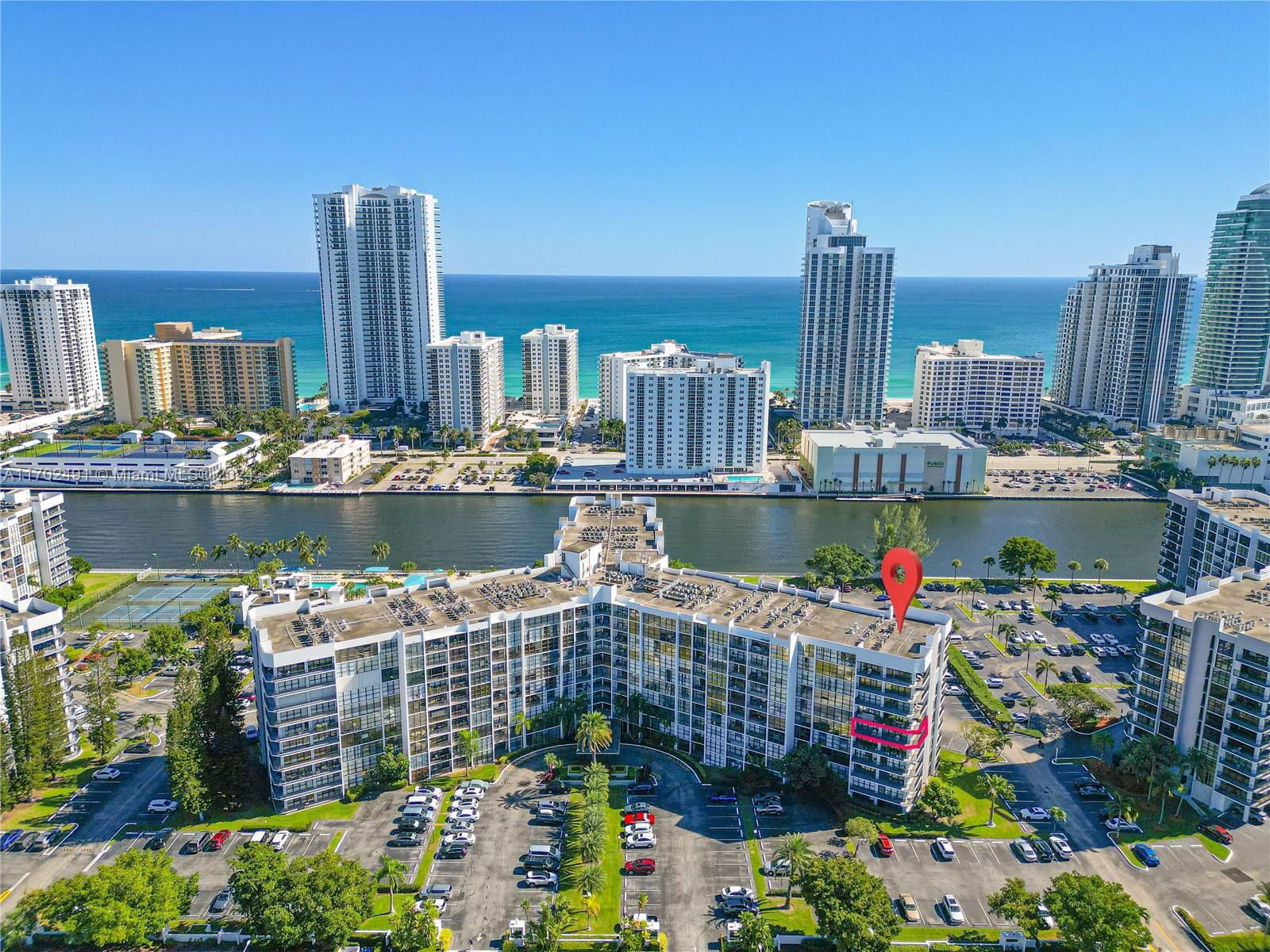 Real estate property located at 800 Parkview Dr #631, Broward, OCEANVIEW PARK CONDO, Hallandale Beach, FL