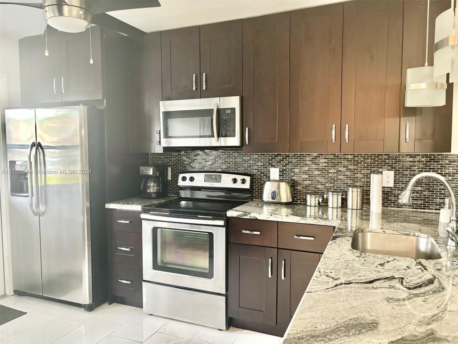Real estate property located at 1445 Atlantic Shores Blvd #102, Broward, Fairways Royale Condo, Hallandale Beach, FL