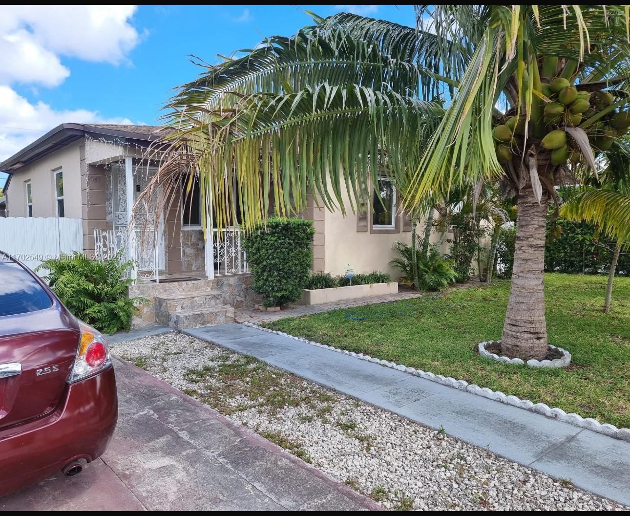 Real estate property located at 9045 35th Ct, Miami-Dade, BROADMOOR MANOR, Miami, FL