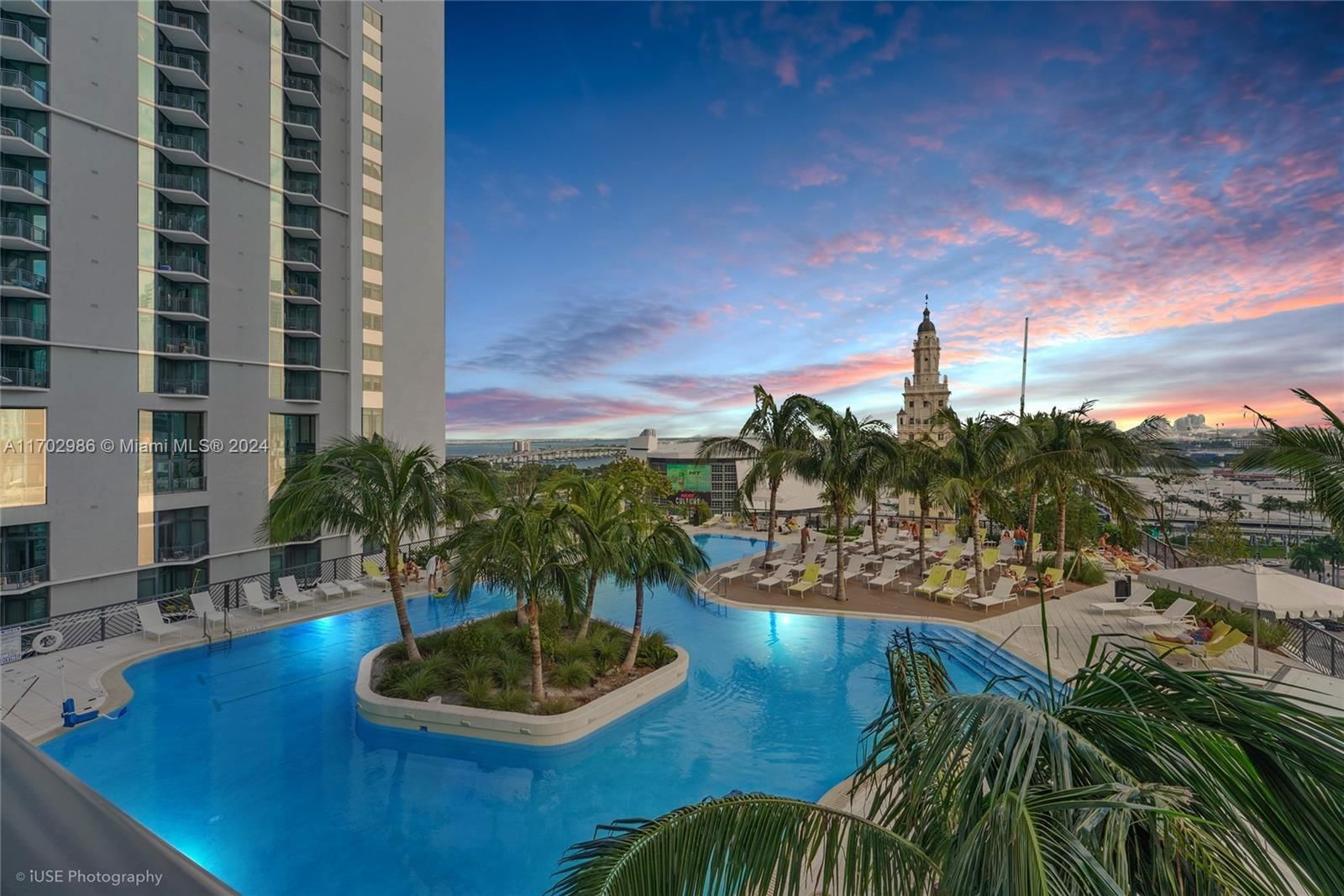 Real estate property located at 601 1st Ave #3904, Miami-Dade, Gale Hotel and Residences, Miami, FL