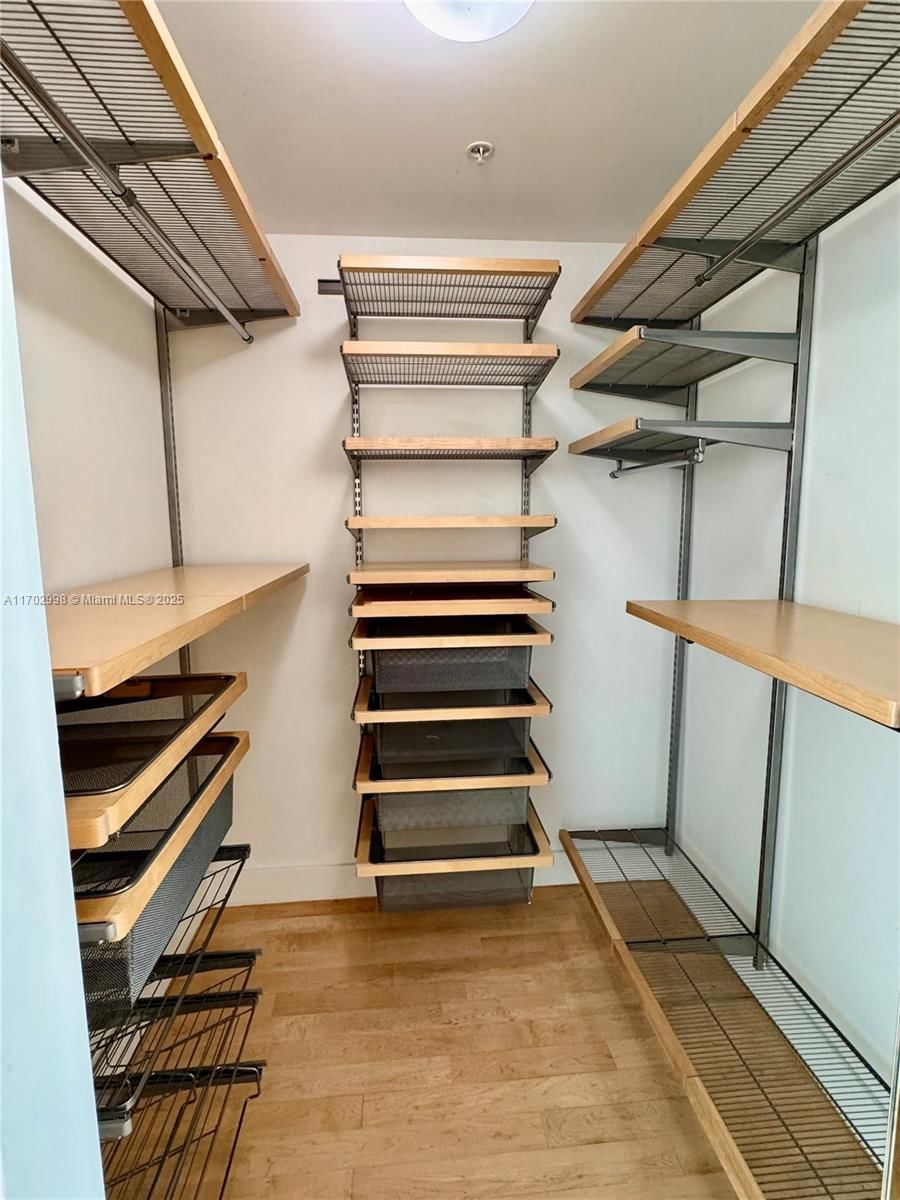 Real estate property located at 31 5th St #3817, Miami-dade, Brickell On The River N T, Miami, FL