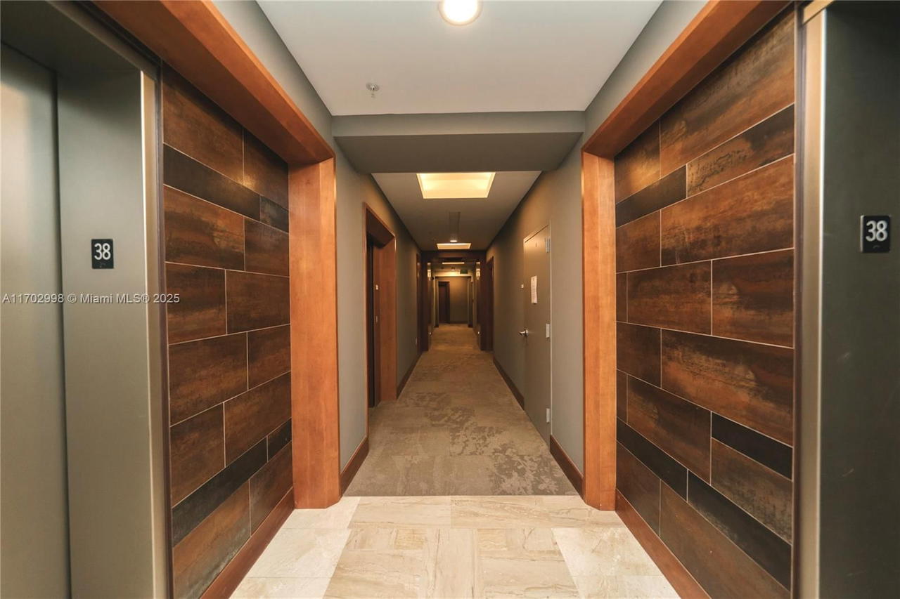 Real estate property located at 31 5th St #3817, Miami-dade, Brickell On The River N T, Miami, FL