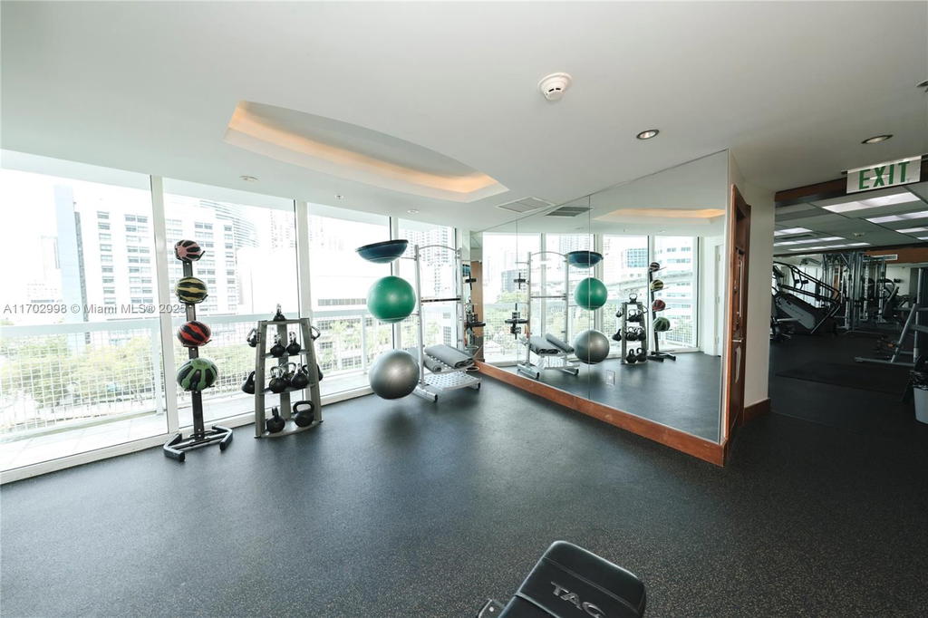 Real estate property located at 31 5th St #3817, Miami-dade, Brickell On The River N T, Miami, FL