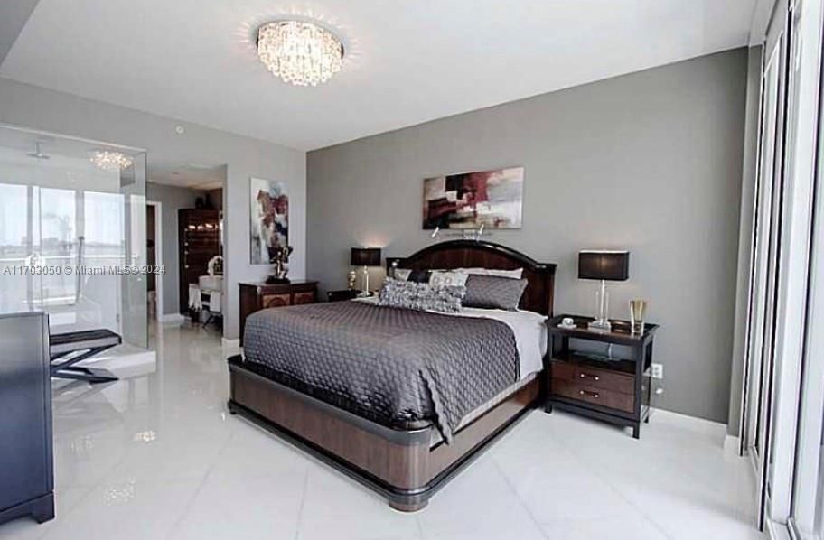 Real estate property located at 2020 Bayshore Dr #1008, Miami-dade, Paramount Bay Condo, Miami, FL