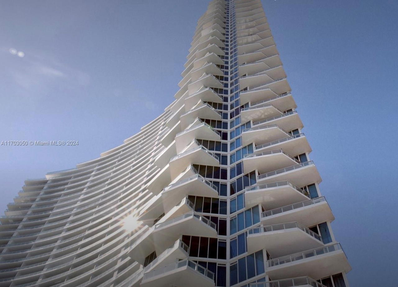 Real estate property located at 2020 Bayshore Dr #1008, Miami-dade, Paramount Bay Condo, Miami, FL