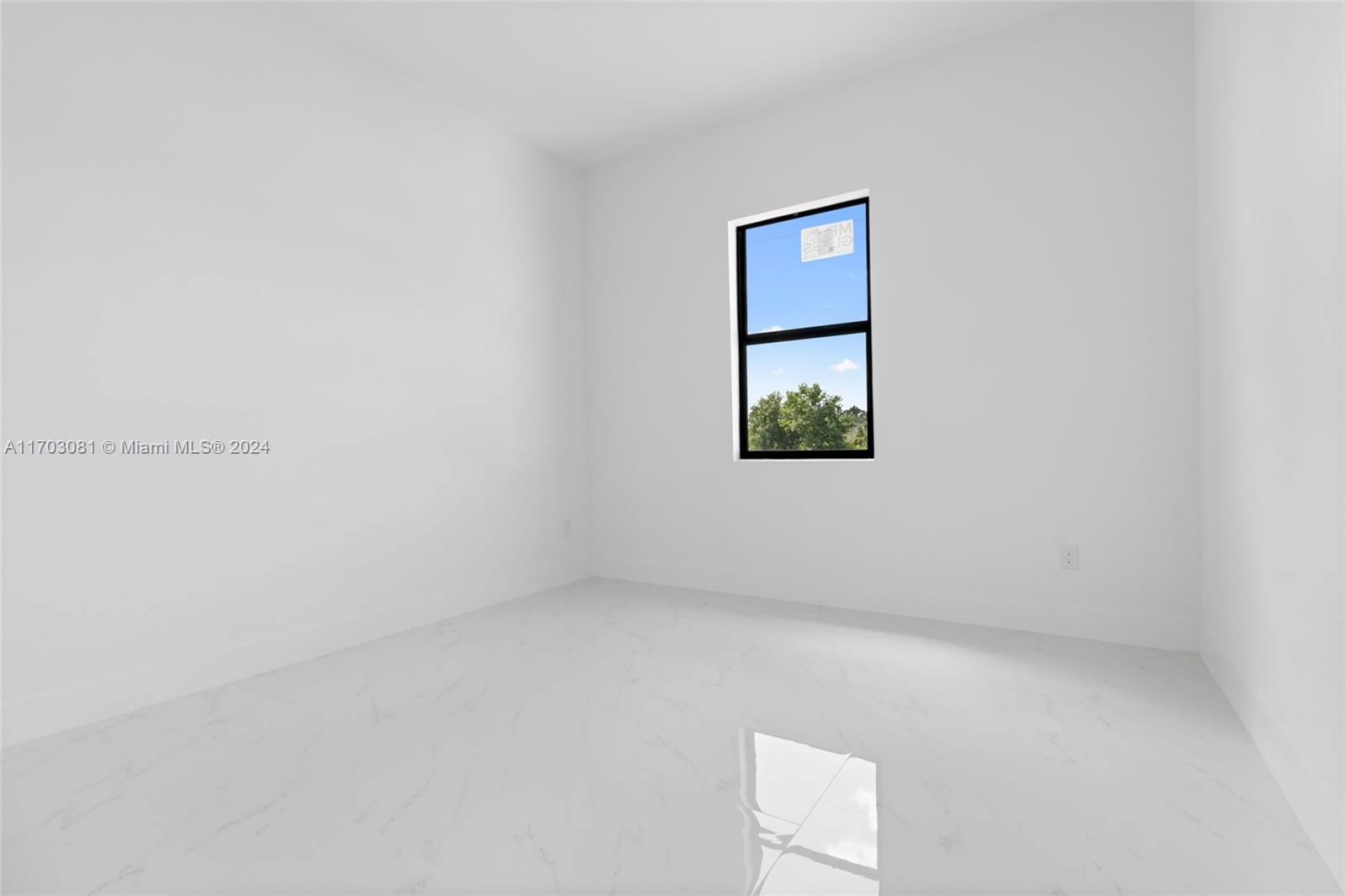 Real estate property located at 1705 Xelda Ave N, Lee, Lehigh Acres, Lehigh Acres, FL
