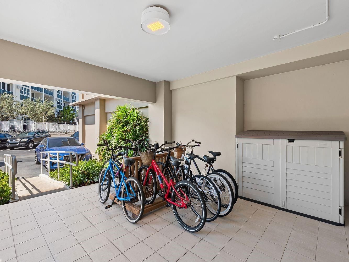 Real estate property located at 1151 Fort Lauderdale Beach Blvd #16B, Broward, Park Tower Condo, Fort Lauderdale, FL