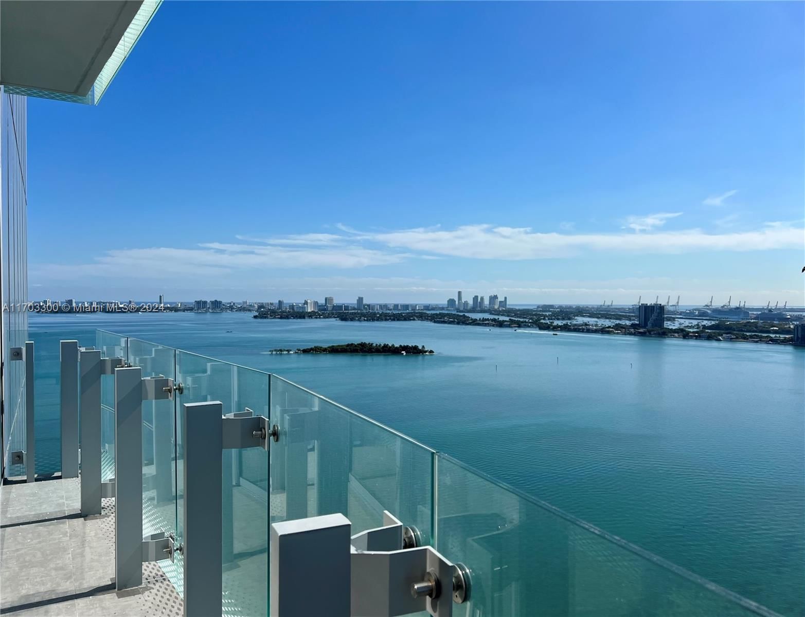 Real estate property located at 700 26th Ter #2504, Miami-Dade, Missoni Baia, Miami, FL