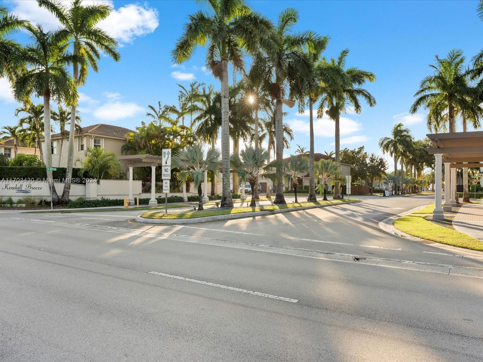 Real estate property located at 12493 122nd Ct, Miami-dade, Kendall Breeze South, Miami, FL