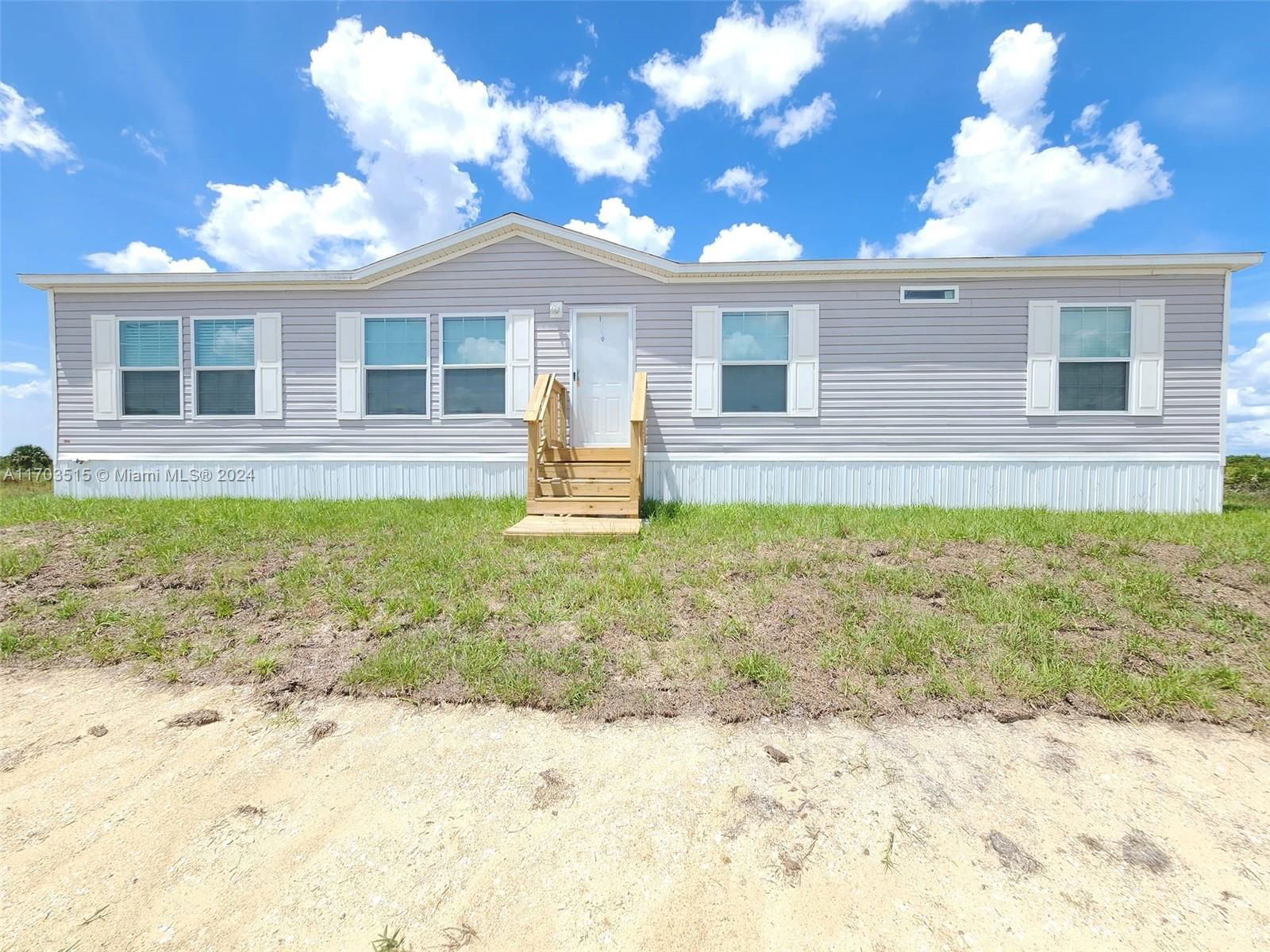 Real estate property located at 16371 262 st, Okeechobee, Vikings, Okeechobee, FL