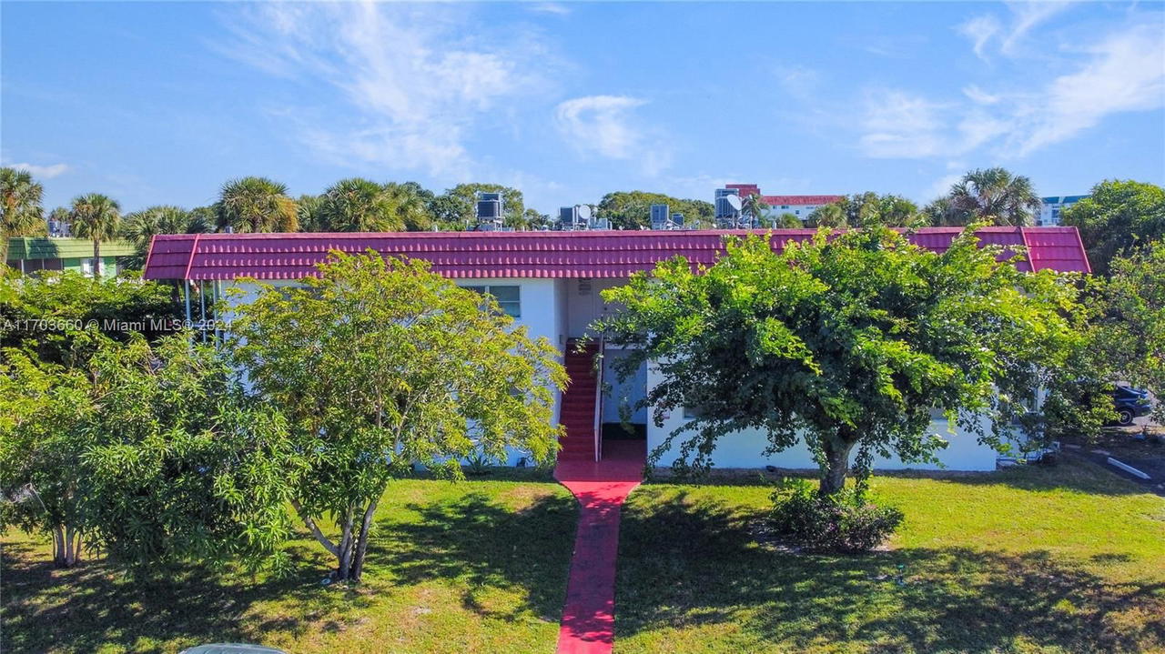 Real estate property located at 2251 48th Ter #208, Broward, Castle Apartments 7 Condo, Lauderhill, FL