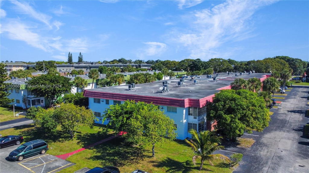 Real estate property located at 2251 48th Ter #208, Broward, Castle Apartments 7 Condo, Lauderhill, FL