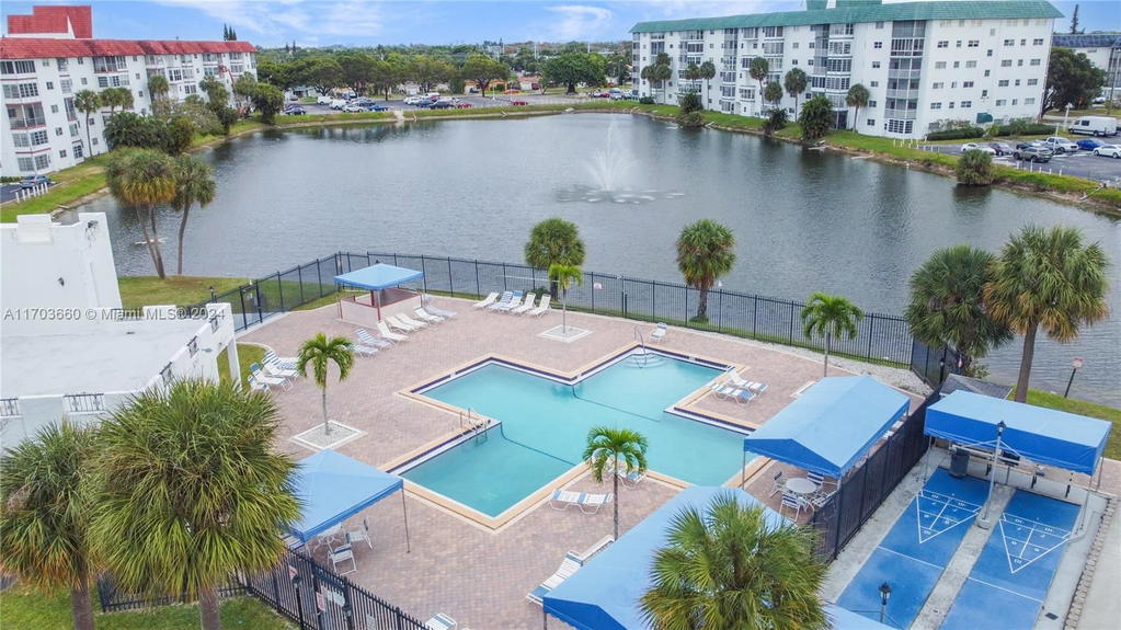 Real estate property located at 2251 48th Ter #208, Broward, Castle Apartments 7 Condo, Lauderhill, FL