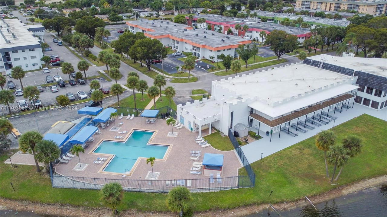 Real estate property located at 2251 48th Ter #208, Broward, Castle Apartments 7 Condo, Lauderhill, FL