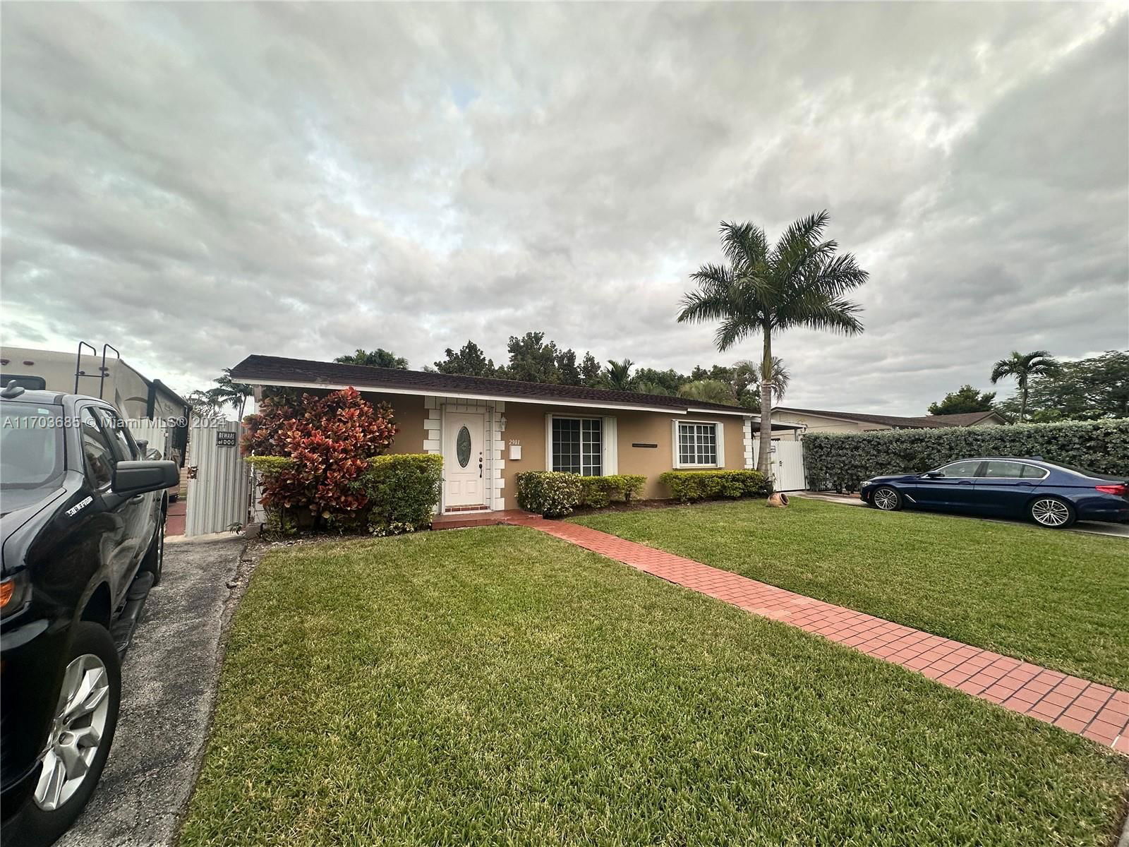 Real estate property located at 2901 118th Ct, Miami-Dade, SOUTHERN ESTATES 12TH ADD, Miami, FL