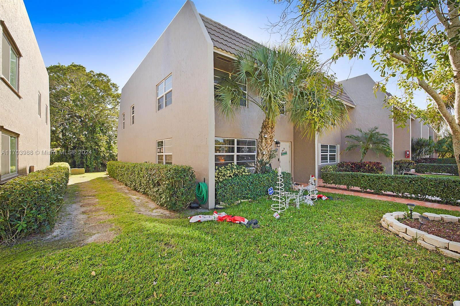 Real estate property located at 9050 28th St #116, Broward, Country Village Condo, Coral Springs, FL