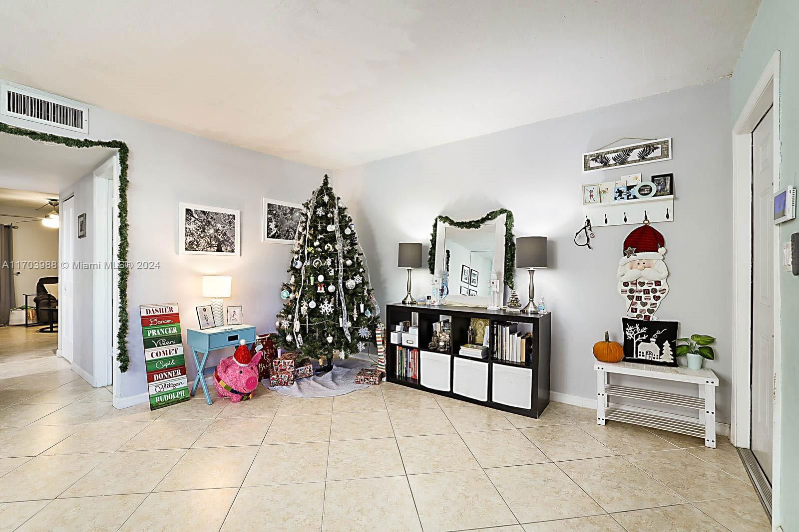 Real estate property located at 9050 28th St #116, Broward, Country Village Condo, Coral Springs, FL
