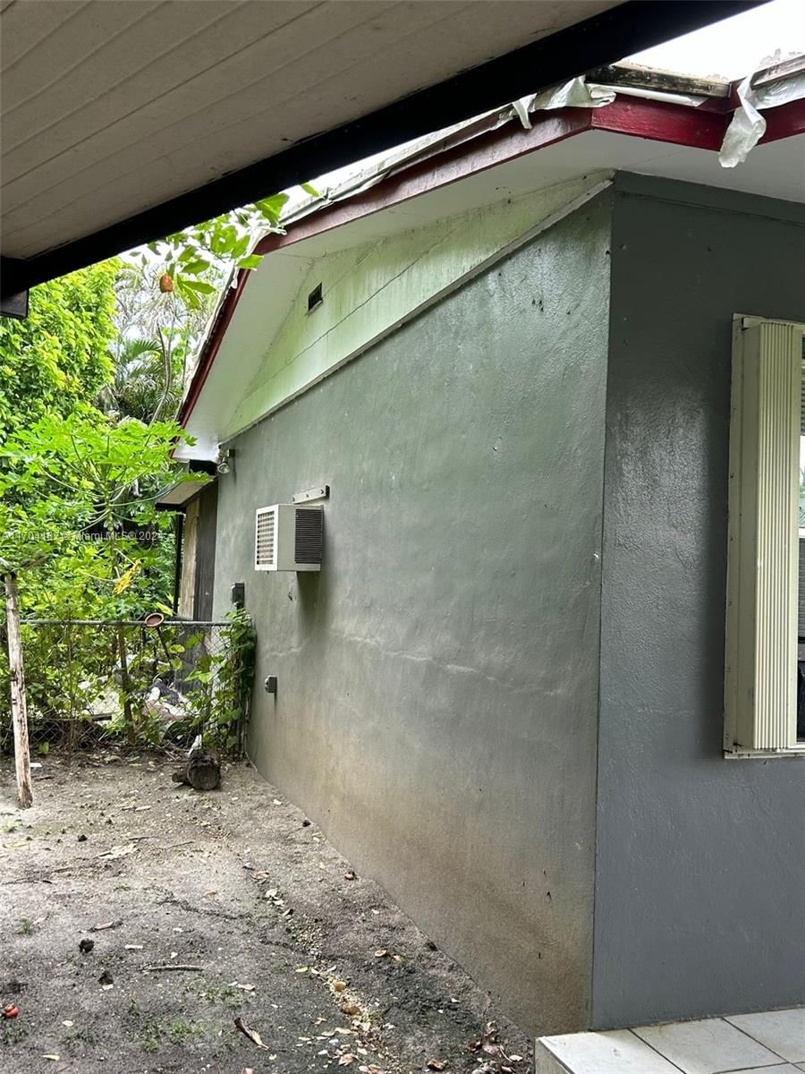 Real estate property located at 1835 154th St, Miami-dade, Economy Homesites, North Miami Beach, FL
