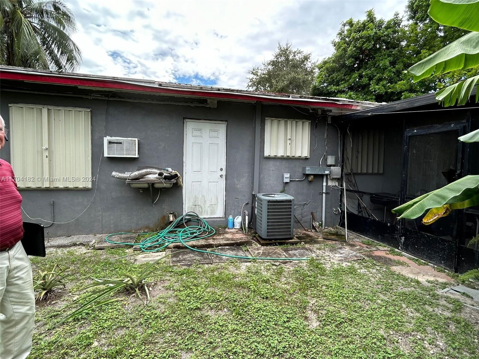 Real estate property located at 1835 154th St, Miami-dade, Economy Homesites, North Miami Beach, FL