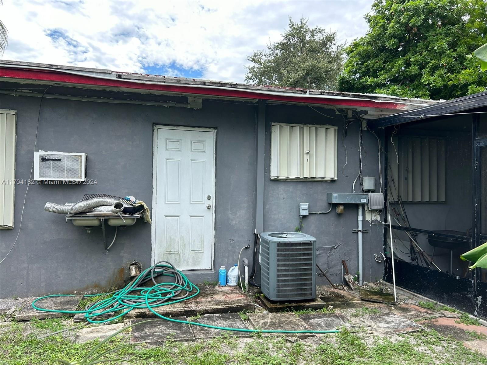 Real estate property located at 1835 154th St, Miami-dade, Economy Homesites, North Miami Beach, FL
