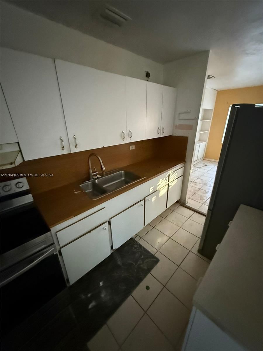 Real estate property located at 1835 154th St, Miami-dade, Economy Homesites, North Miami Beach, FL