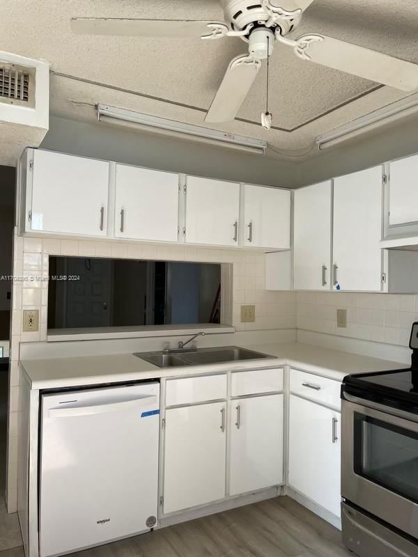 Real estate property located at 1024 Independence Dr #1024A, Miami-Dade, LAKESHORE CONDO 10, Homestead, FL